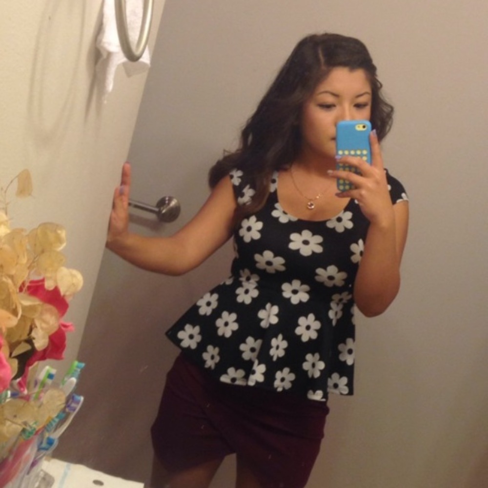 Daisy peplum top!